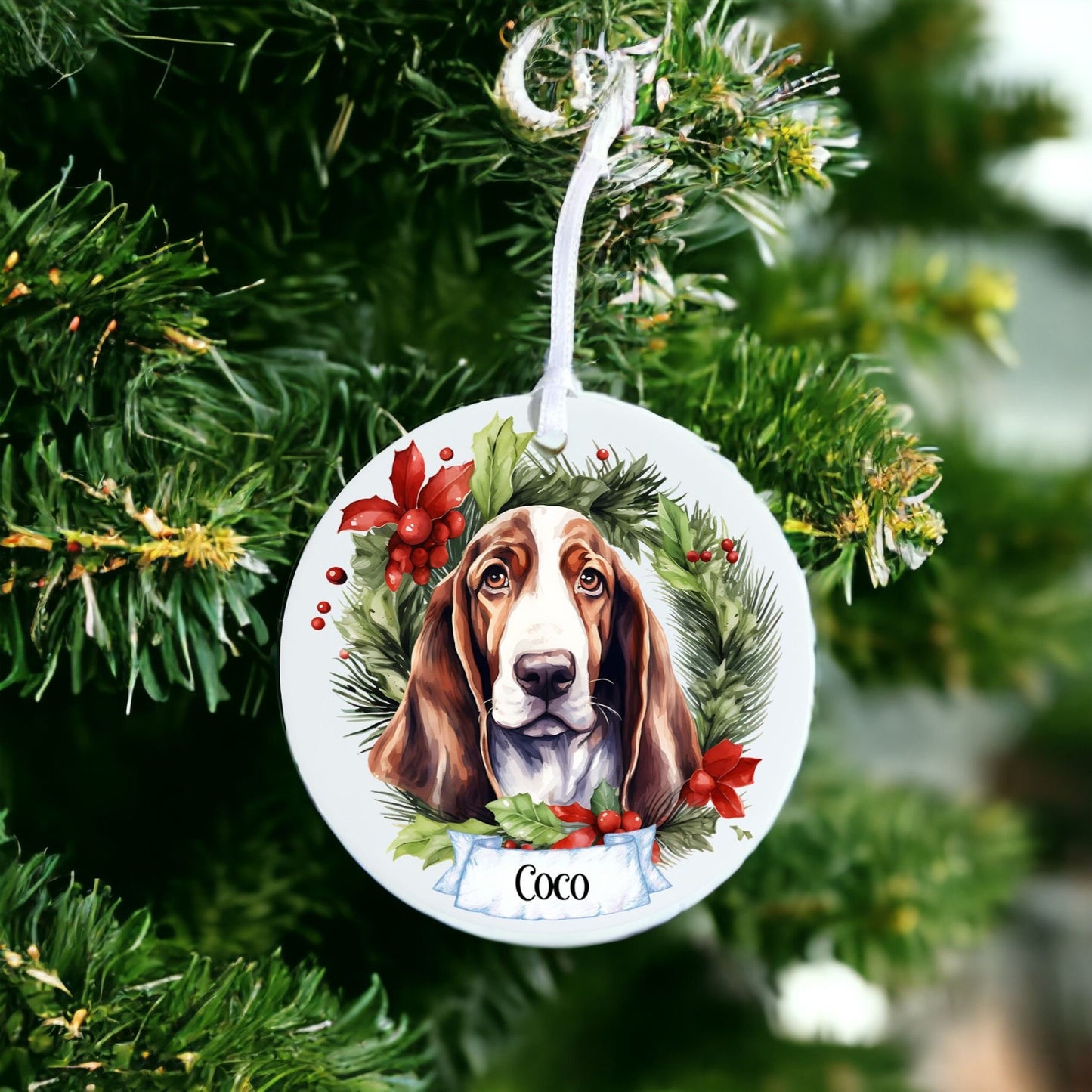 Personalised Pet Basset Hound Dog - Acrylic Bauble Christmas Tree Ornament Decoration Gift Keepsake